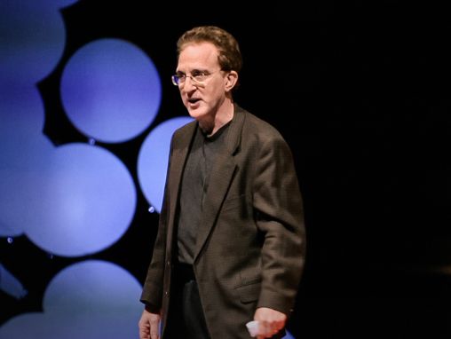 Click to play Brian Goldman: Los médicos cometen errores. ¿Podemos hablar de eso?