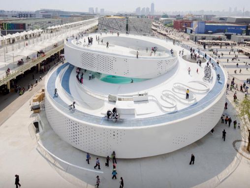 Click to play Bjarke Ingels: Hedonistic sustainability