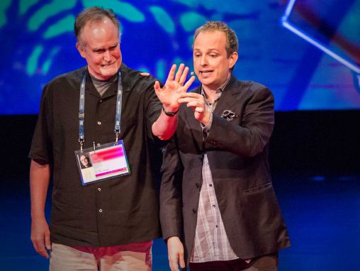 Click to play Apollo Robbins: L'art de la diversion