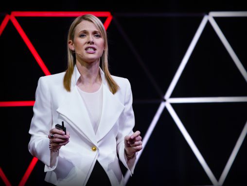 Click to play Bronwyn King: Investissez-vous dans le tabac à votre insu ?