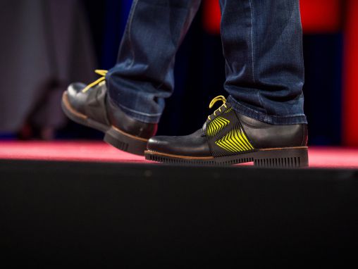 Click to play Avi Reichental: Qué es lo que sigue en impresión 3D