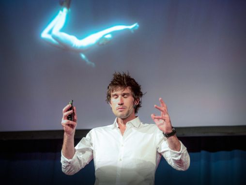 Click to play Guillaume Néry:
