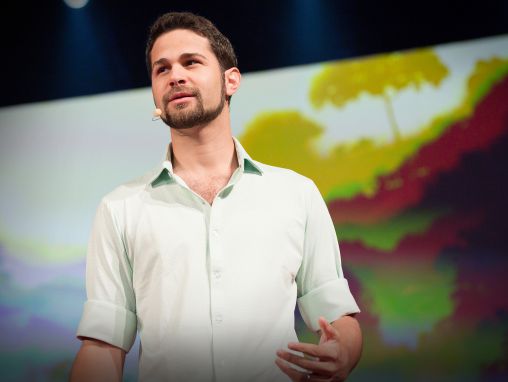 Click to play Andrés Ruzo: Cómo encontré un legendario río hirviente en la Amazonia