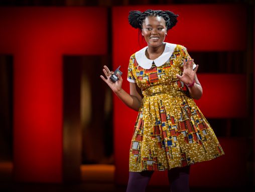 Click to play Siyanda Mohutsiwa: Cómo jóvenes africanos encontraron una voz en Twitter