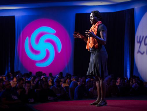 Click to play मेगाट वेड: अफ़्रीका में व्यवसाय शुरू करना मुश्कील क्यों है -- और उसे कैसे बदला जाए