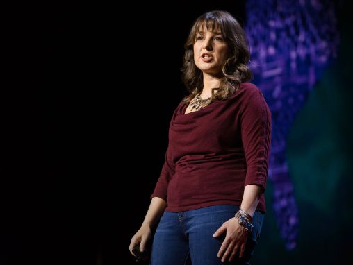 Click to play Zeynep Tufekci: La inteligencia artificial hace que la moral humana sea más importante