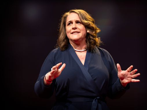 Click to play Claire Wardle: How you can help transform the internet into a place of trust