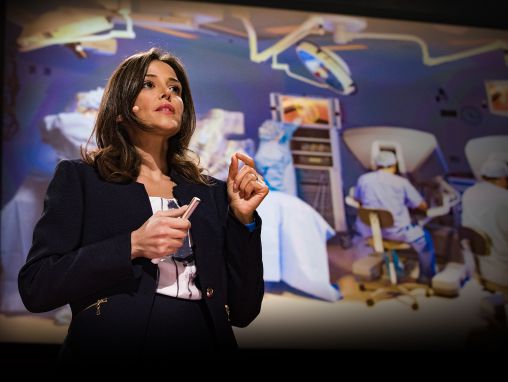 Click to play Nadine Hachach-Haram: Cómo la realidad aumentada podría cambiar el futuro de la cirugía