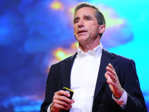 Mike Biddle: Nous pouvons recycler le plastique