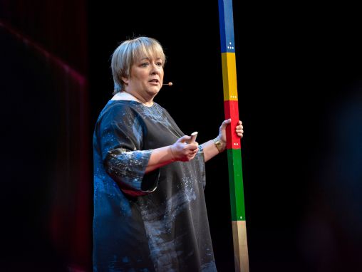 Click to play Caroline Harper: ¿Y si elimináramos una de las enfermedades más antiguas del mundo?