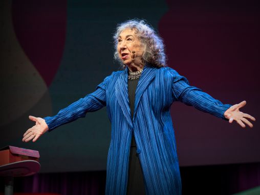 Click to play Emīlija Levina: Kā es sadraudzējos ar realitāti