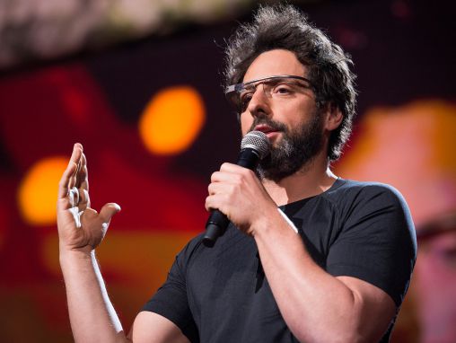 Click to play Sergey Brin: Perché Google Glass?