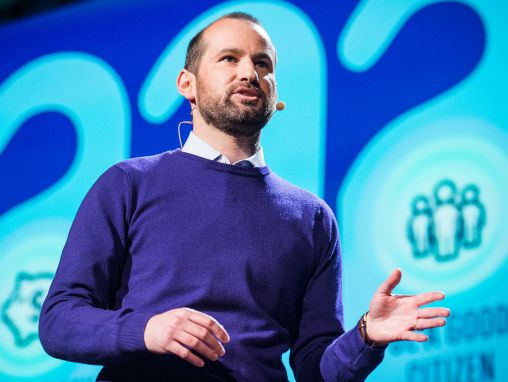 Click to play Alex Laskey: Come la scienza del comportamento può ridurre la tua bolletta energetica