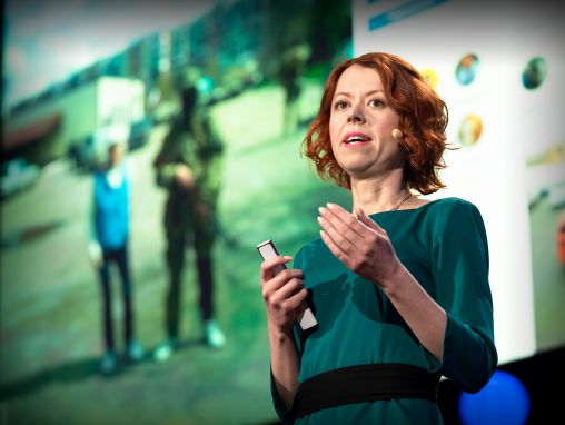 Click to play Olga Yurkova: Z boja proti ruskému impériu falošných správ