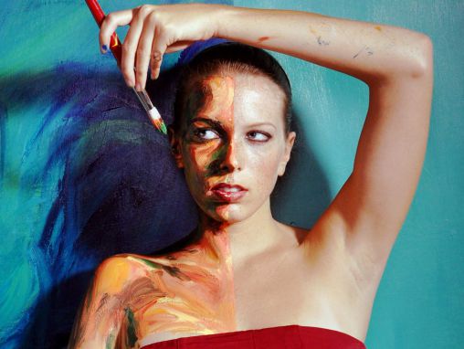 Click to play Alexa Meade: Il vostro corpo è la mia tela