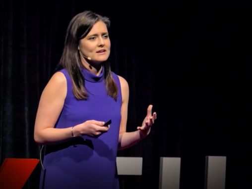 Click to play Lindsay Malloy: Perché gli adolescenti confessano crimini che non hanno commesso