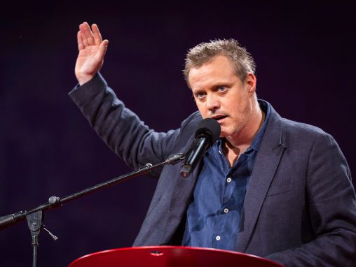 Click to play Ze Frank: Sei umano?