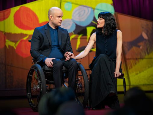 Mark Pollock, Simone Geroge: Una lettera d'amore al realismo nel tempo del dolore