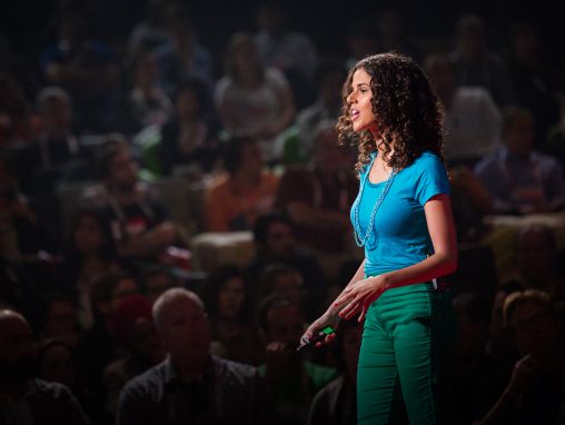 Click to play Alessandra Orofino: Es ist unsere Stadt. Verbessern wir sie.