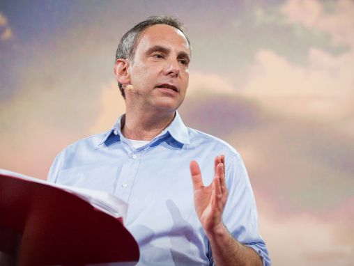 Click to play Dave Isay: Jeder von Ihnen hat eine Geschichte, die die Welt hören muss