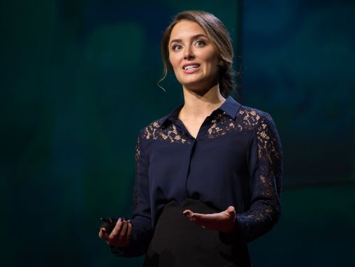 Click to play ベティーナ・ウォーバーグ: ブロックチェーンが経済にもたらす劇的な変化とは