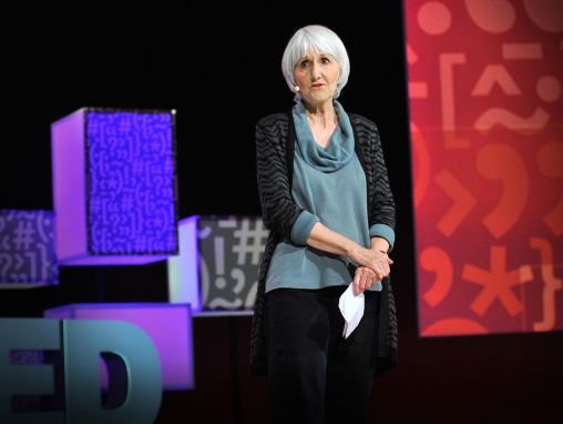 Click to play Sue Klebold: Mio figlio era uno dei killer della strage al liceo Columbine. Questa è la mia storia.