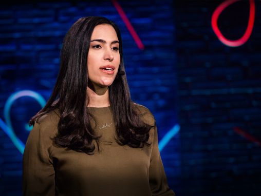Click to play Lara Setrakian: Tre modi per riparare il settore dell'informazione