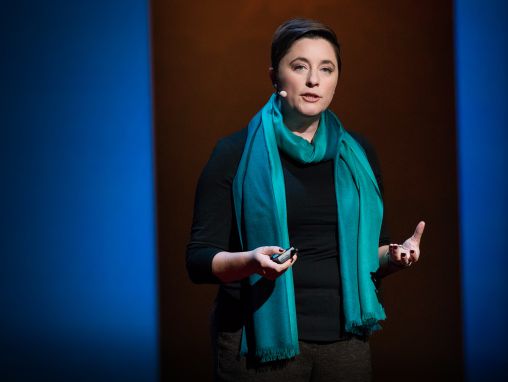 Click to play Katie Hinde: Quello che non sappiamo sul latte materno