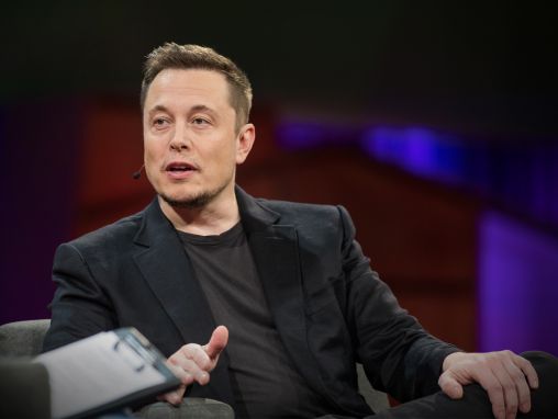 Click to play Elon Musk: Die Zukunft, die wir bauen – und bohren