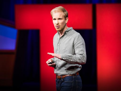 Click to play Rutger Bregman: Fattigdom er ikke mangel på karakter, det er mangel på penger