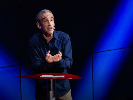 Click to play Douglas Rushkoff: Kaip būti žmonių pusėje skaitmeninėje ateityje