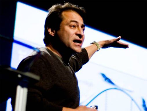 Peter Diamandis帮助史蒂芬霍金体验零重力