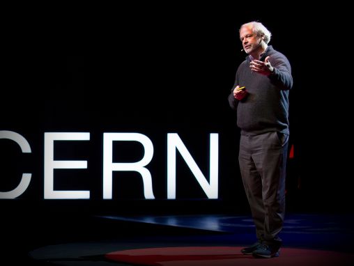 Click to play フアン・エンリケス: 驚くべき遺伝子工学の時代