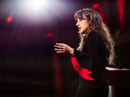 Zeynep Tufekci: 为了让人们点击广告，我们正在建造一个反乌托邦