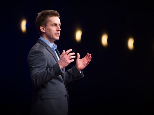 Click to play كريستوف كيبلينغر: العضلاتُ الاصطناعيّةُ مفتاحُ  قوّةِ روبوتاتِ المستقبل