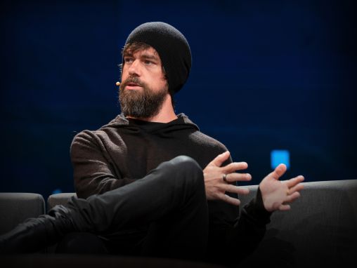 Click to play چاك دورسي: كيف يحتاج تويتر إلى التغيير