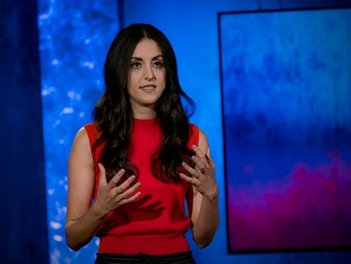 Click to play Natalie Fratto: 3 būdai išmatuoti ir pagerinti savo gebėjimą prisitaikyti