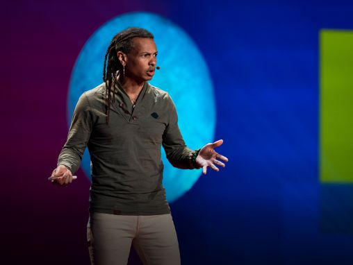 Click to play Moriba Jah: Sistem pemantauan lalu lintas luar angkasa urun daya pertama di dunia