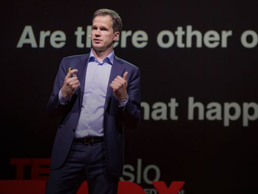 Click to play Christer Mjåset: Empat hal yang seharusnya Anda tanyakan pada dokter