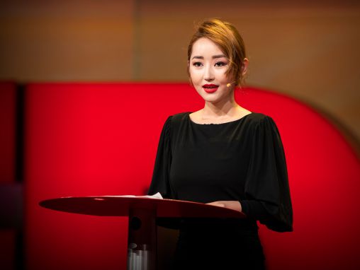 Click to play Yeonmi Park: Kuzey Kore'den kaçtıktan sonra özgürlük hakkında ne öğrendim