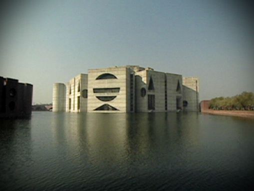 "ناثانیاڵ خان: "ئەندازیارییەکەم