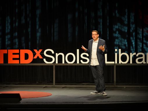 Click to play Bill Bernat: Come relazionarsi con amici depressi