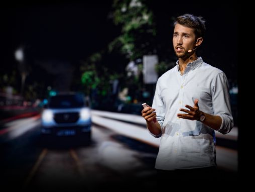 Click to play Joel Jackson: Un veicolo costruito in Africa per l'Africa