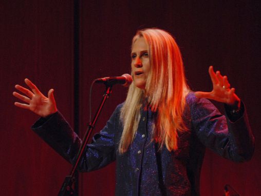 Nora York singt "What I Want" ("Was ich will")