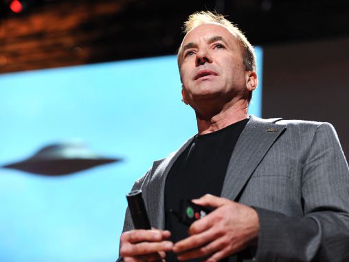 Click to play Michael Shermer: Das Muster hinter Selbsttäuschung.
