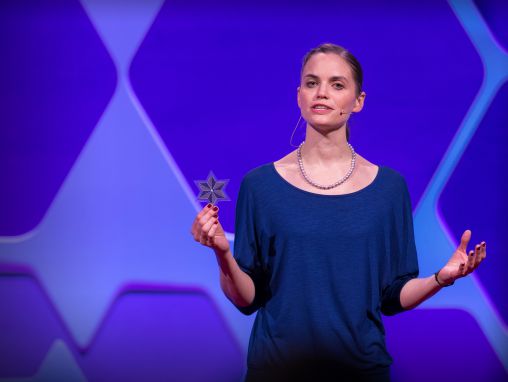 Click to play Hannah Bürckstümmer: A printable, flexible, organic solar cell